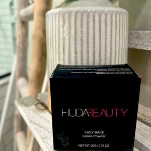 Huda Beauty easy bake powder sugar cookie